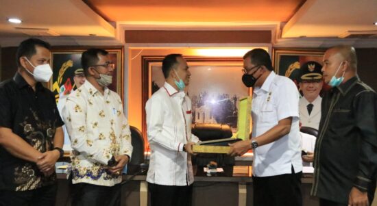 DPRD Nias Utara Minta Masukan Pemko Medan Kelola Keuangan & Pembangunan Daerah