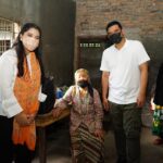 Libur Isra' Mi'raj, Bobby Nasution Bersama Istri Blusukan ke Rumah Nek Sarifah