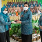 TP PKK Kota Medan Lakukan Pembinaan lomba Tertib Administrasi PKK di Kelurahan Sidorejo Hilir