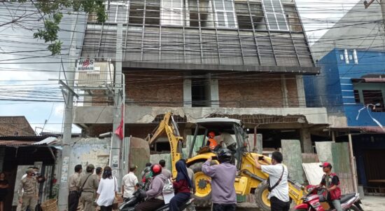 Bobby Nasution: Tertibkan Bangunan Tak Berizin Untuk Optimalisasi PAD