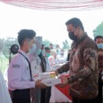 Walikota Bantu 50 Unit Laptop dan Modem ke Siswa Kurang Mampu