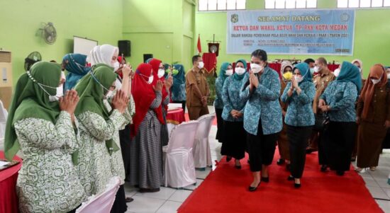 Kahiyang Ayu: PKK Harus Berpartisipasi dan Berkontribusi Dukung Program Walikota