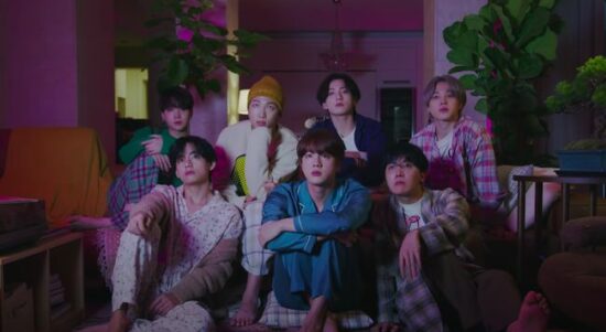 Single BTS 'Film Out' Kuasai Chart iTunes di 97 Negara