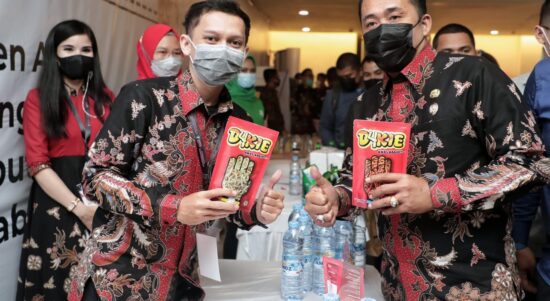 Naikan PAD dengan Permudah Perizinan Tanpa Ada Pungutan