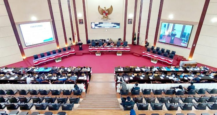 Ketua DPRD Medan Buka Masa Sidang I Tahun 2023 Ketua DPRD Medan Buka Masa Sidang I Tahun 2023