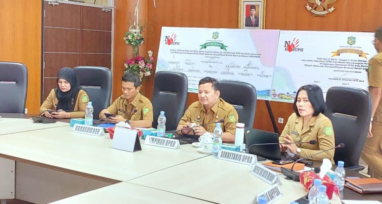 Sekretariat DPRD Medan Gelar Sosialisasi Anti Korupsi Sekretariat DPRD Medan Sosialisasi Anti Korupsi